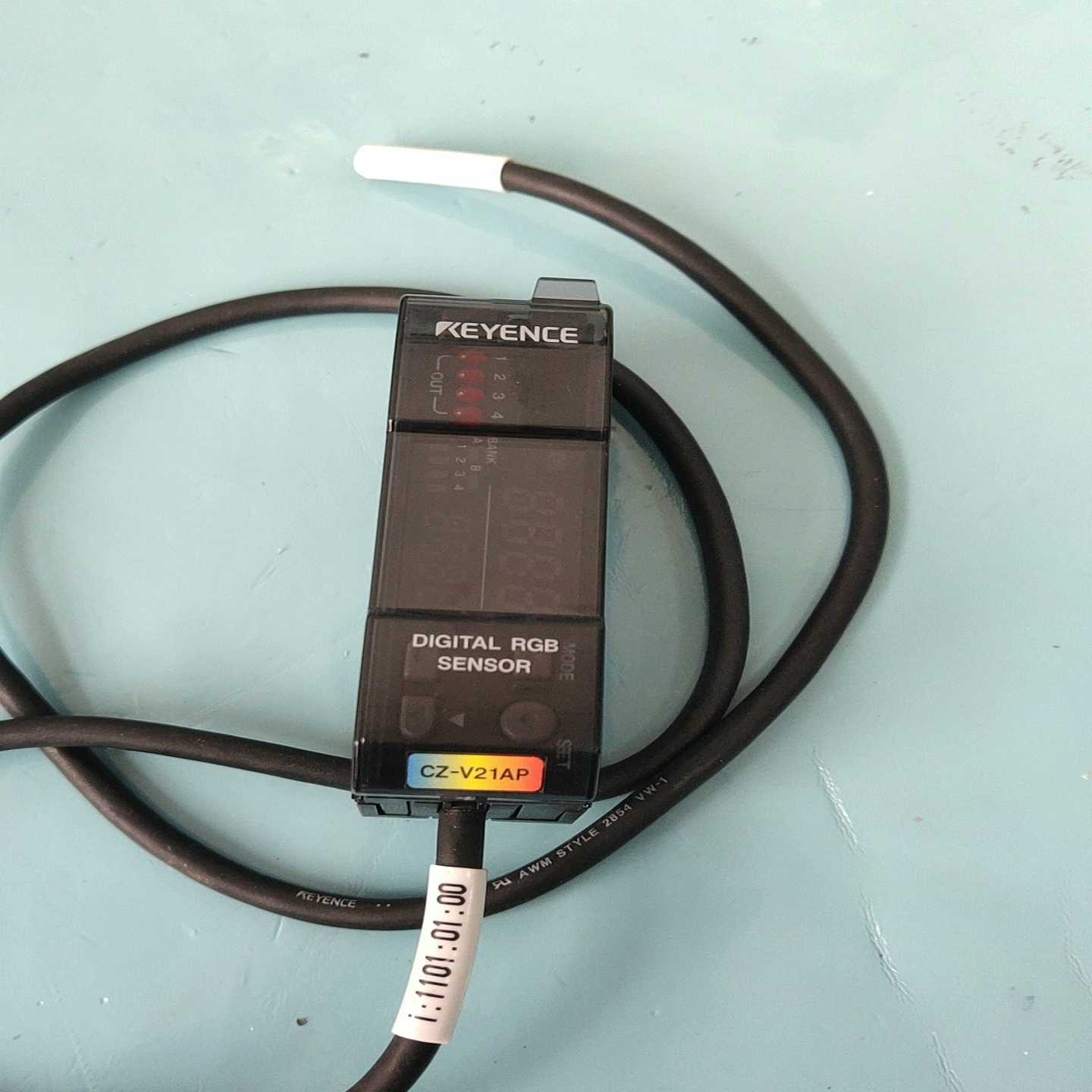 CZ-21AP基恩士放大器,色标传感器,,成色如图所【侨报商行】