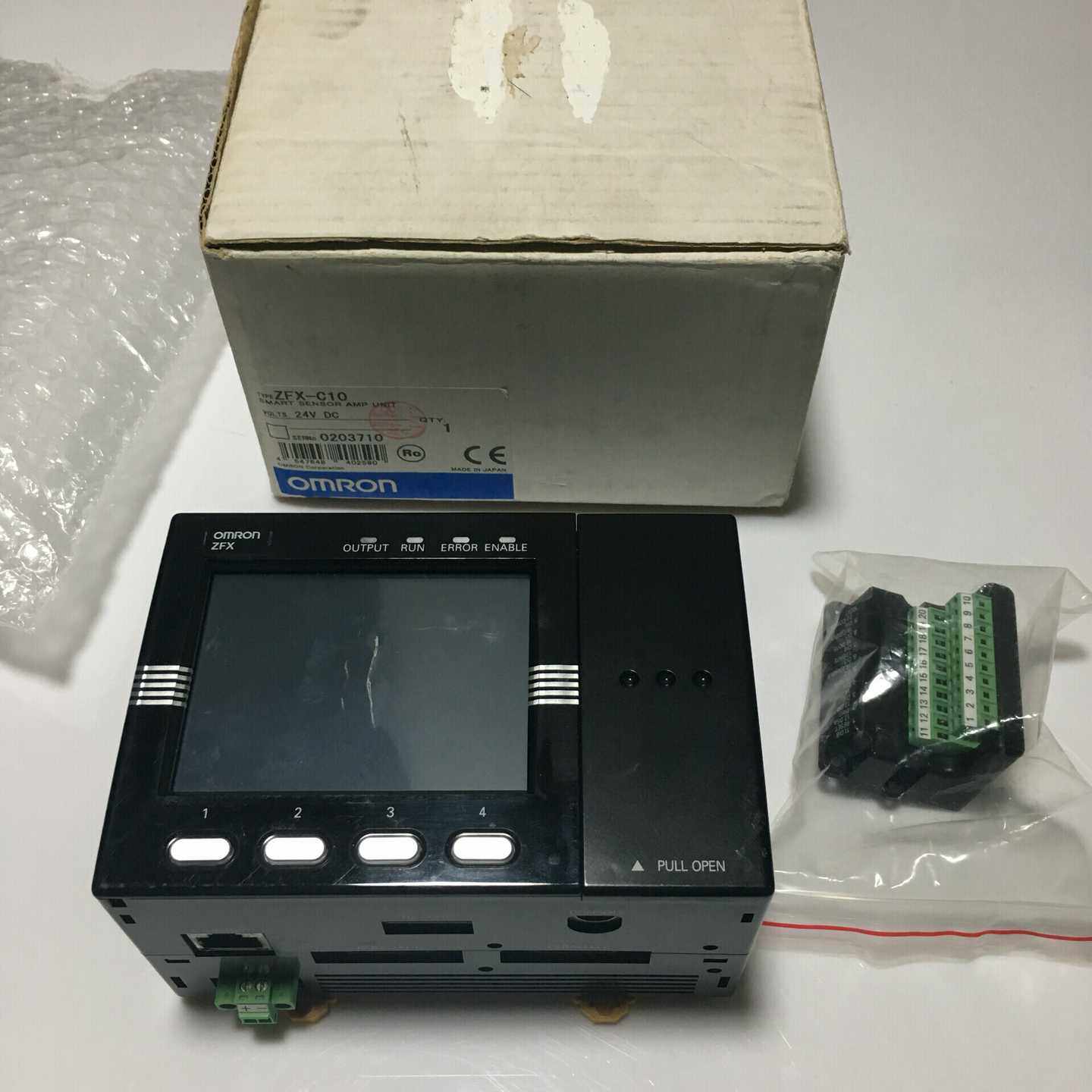 OMRON。ZFX－C10工程余货，实物拍摄，面板上保{议价}