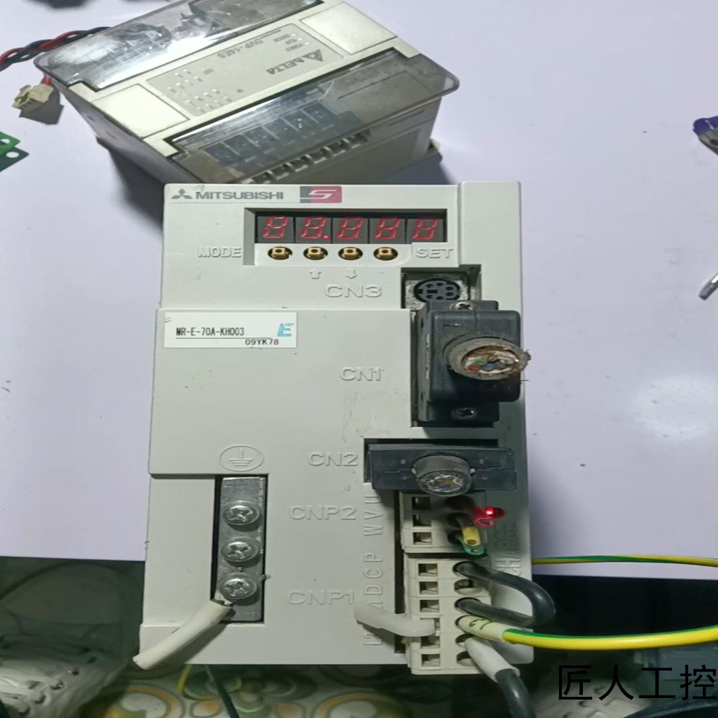 #控制器三菱伺服驱动器 MR-E-70A-KH003拆机无议价商品