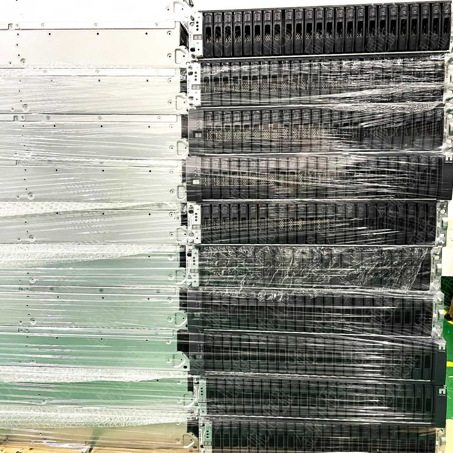 NetApp DS224C 2.5寸扩展柜 NAJ-1501