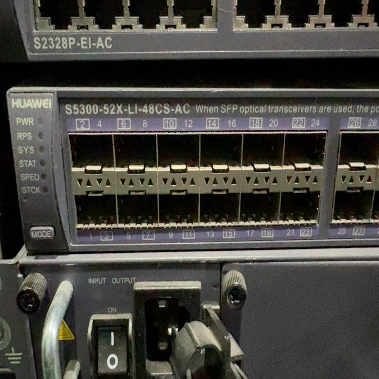 华为 S5300-52x-LI-48CS-AC、机器正常使用