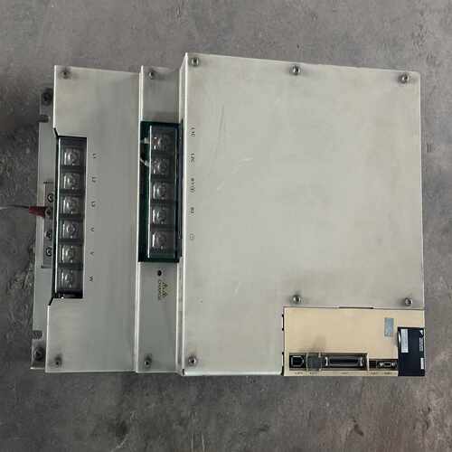 询价~安川11KW驱动器SGDV-590A01A.件