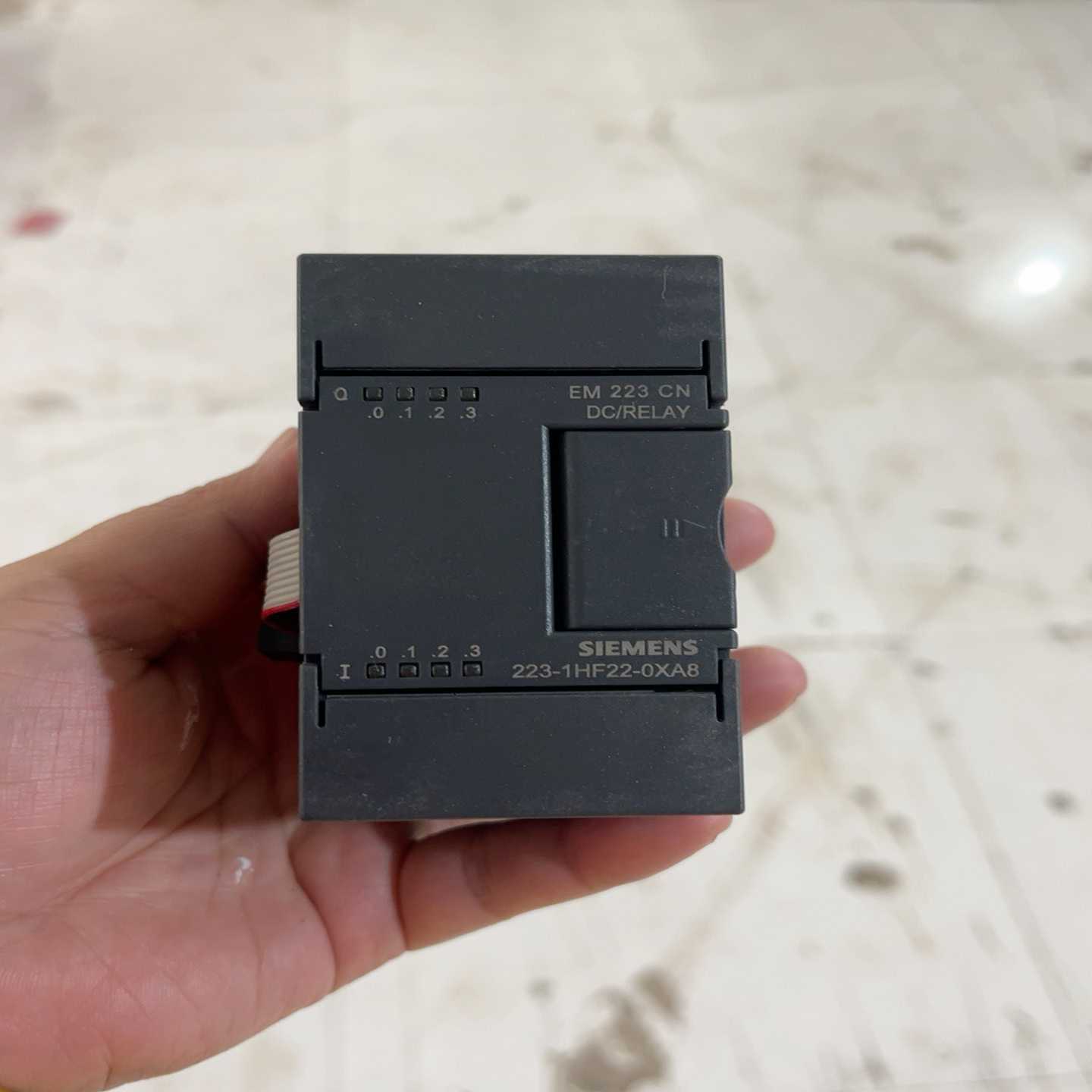 咨询-模块6ES7223-1HF22-0XA8一台