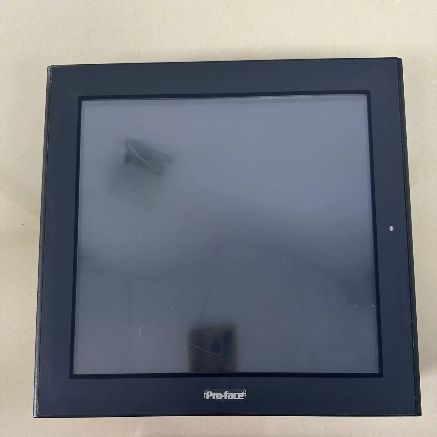 Pro face 普洛菲斯工控机 UI7622-4-TY1（佳毅工控）