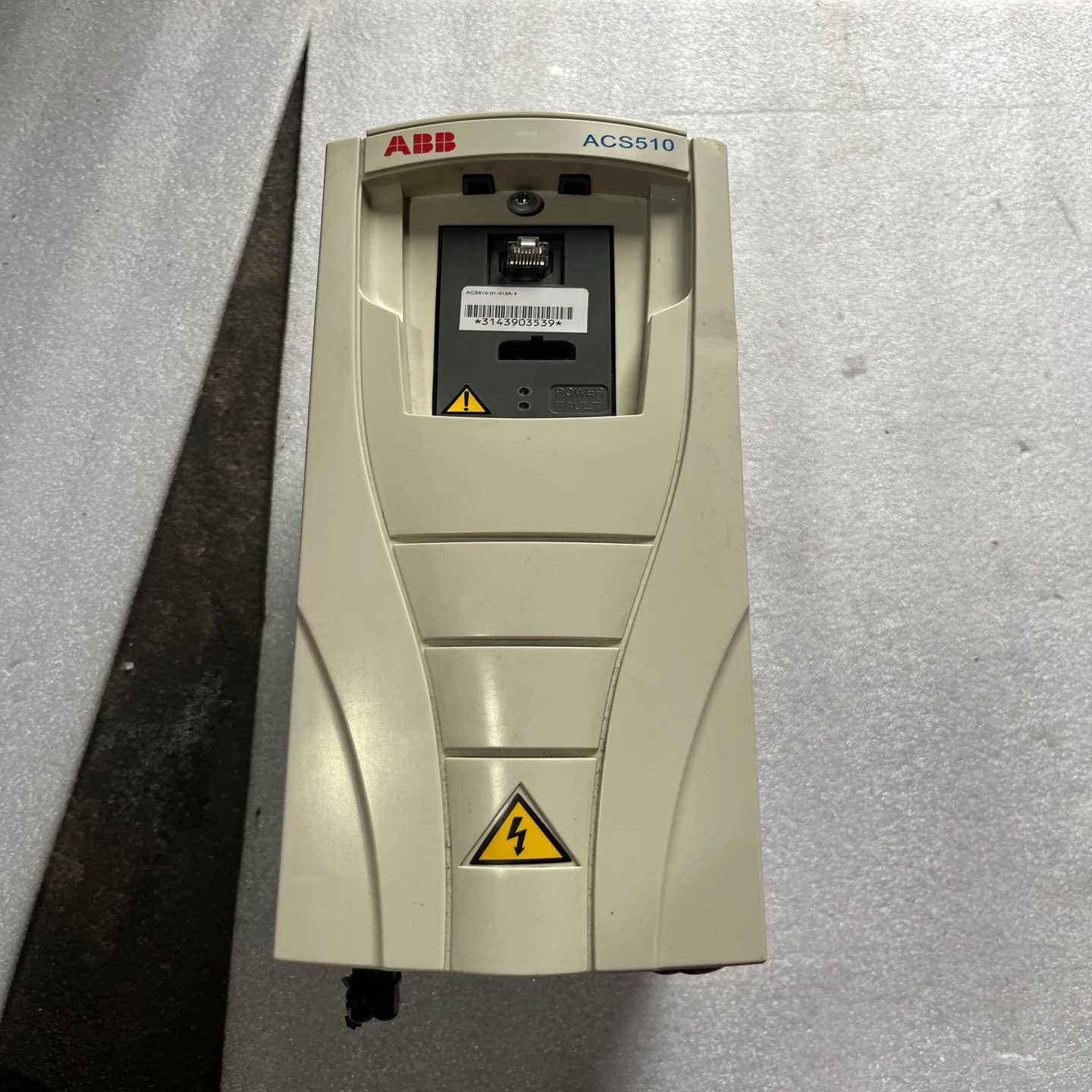 ABB变频器，ACS510-01-012A-4，5.5KW，[浩蓉商户]