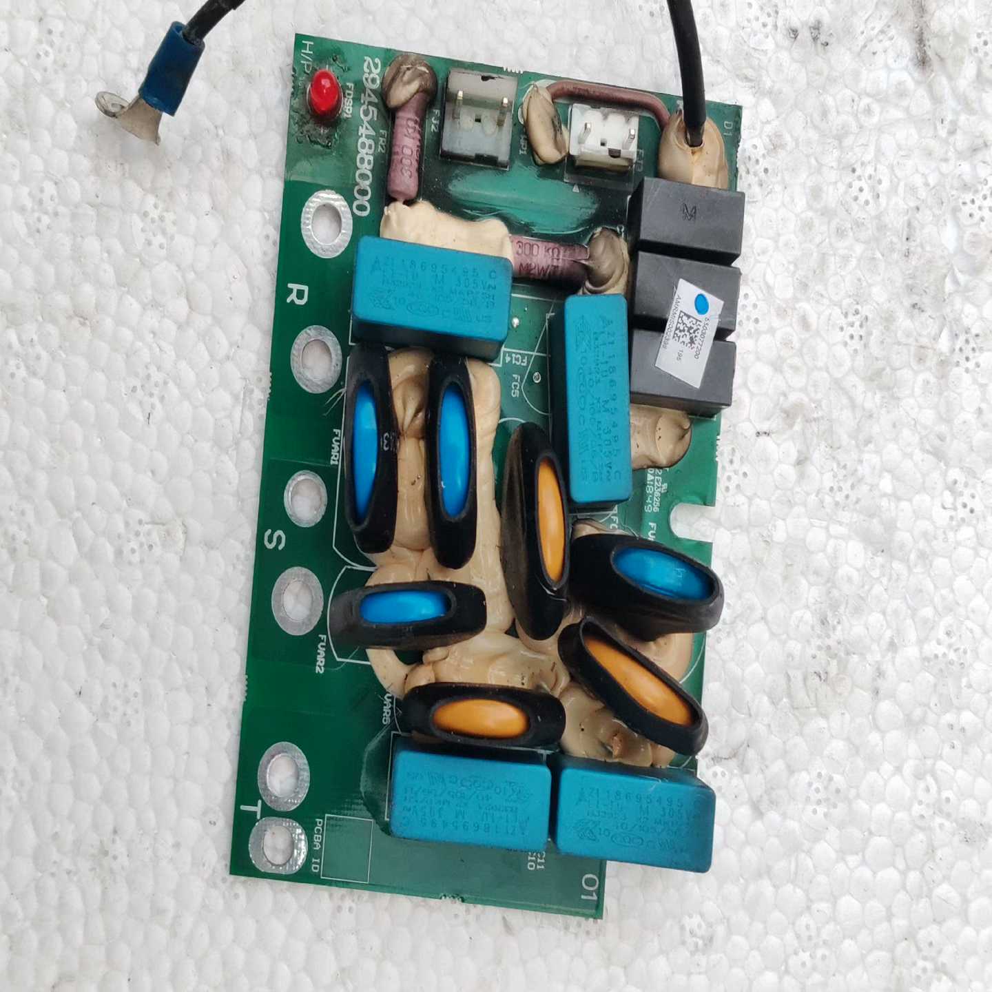 咨询-2945488000台达变频器CP2000.55Kw滤波板吸