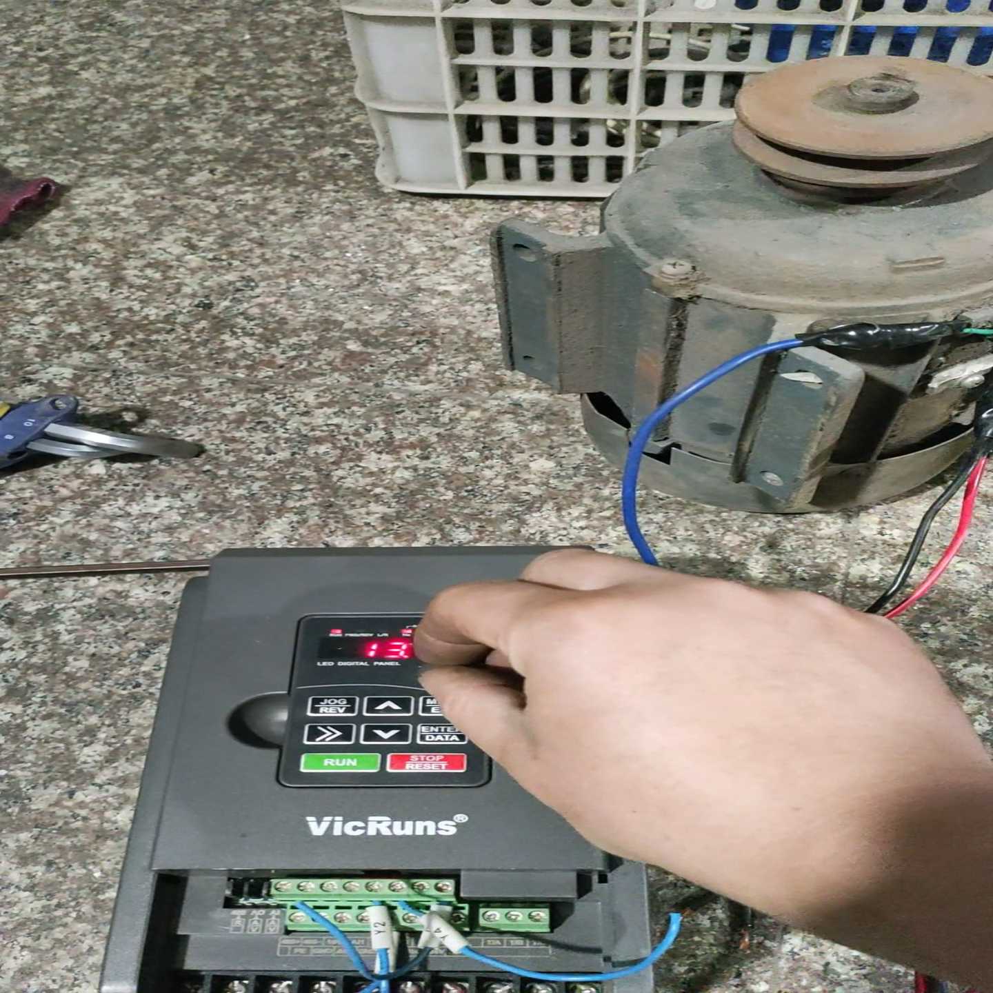 沃森变频器VD100A-4T-5.5GB，功率：5.5KW/询价