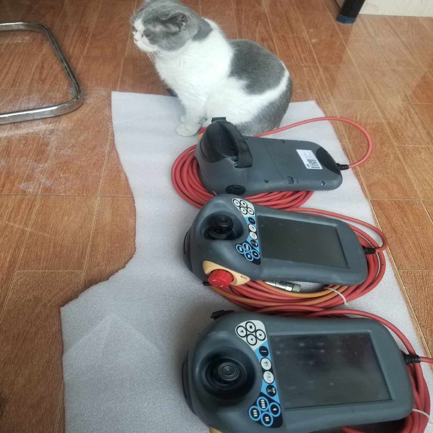 (工仔机械）abb机器人示教器DSQC679 3HAC028357-00