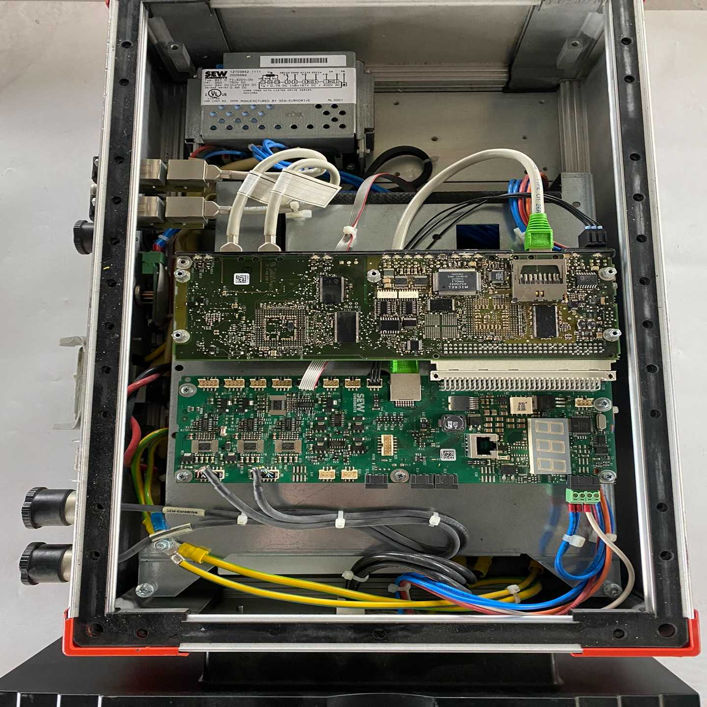 （议价）SWE变频器PHC21A-A075M1-E21A-00缺面