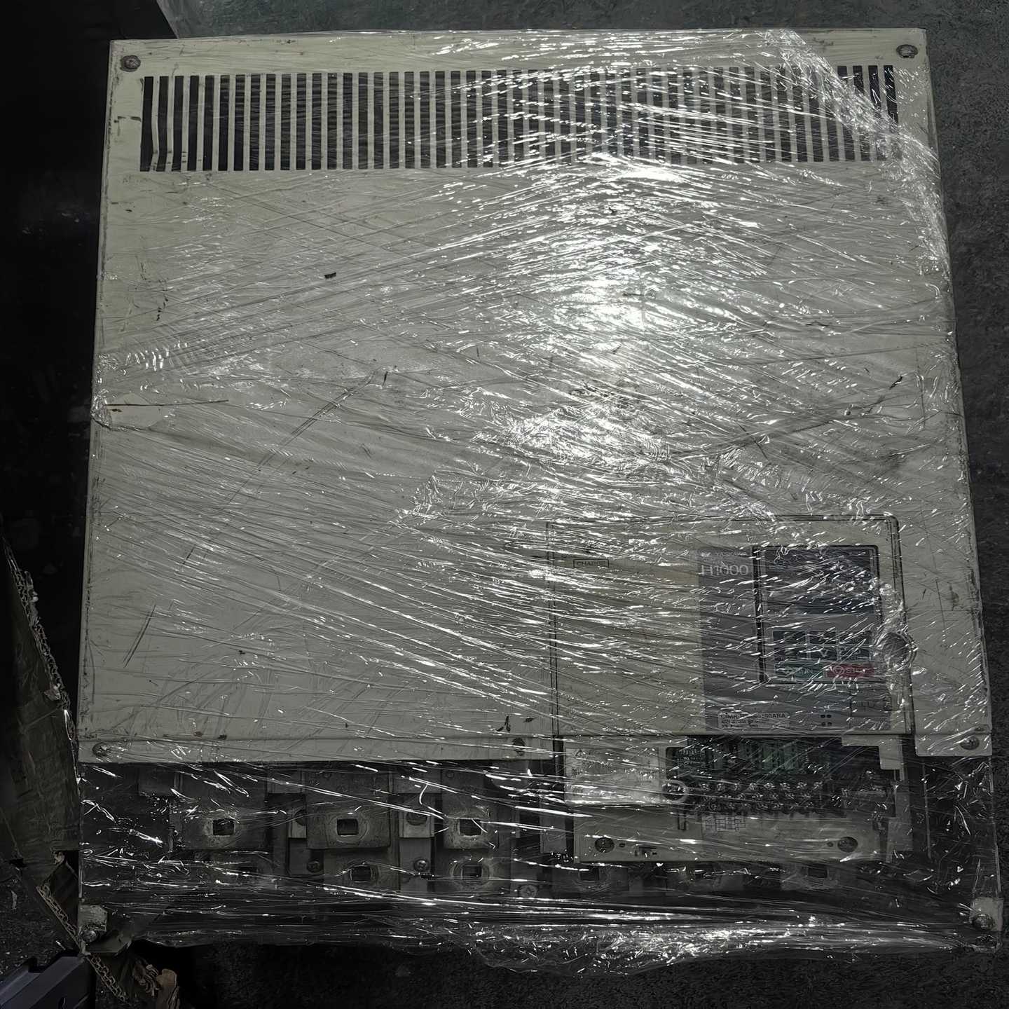 安川H1000系列变频器CIMR-HB4A0180AAA 测（佳毅工控）