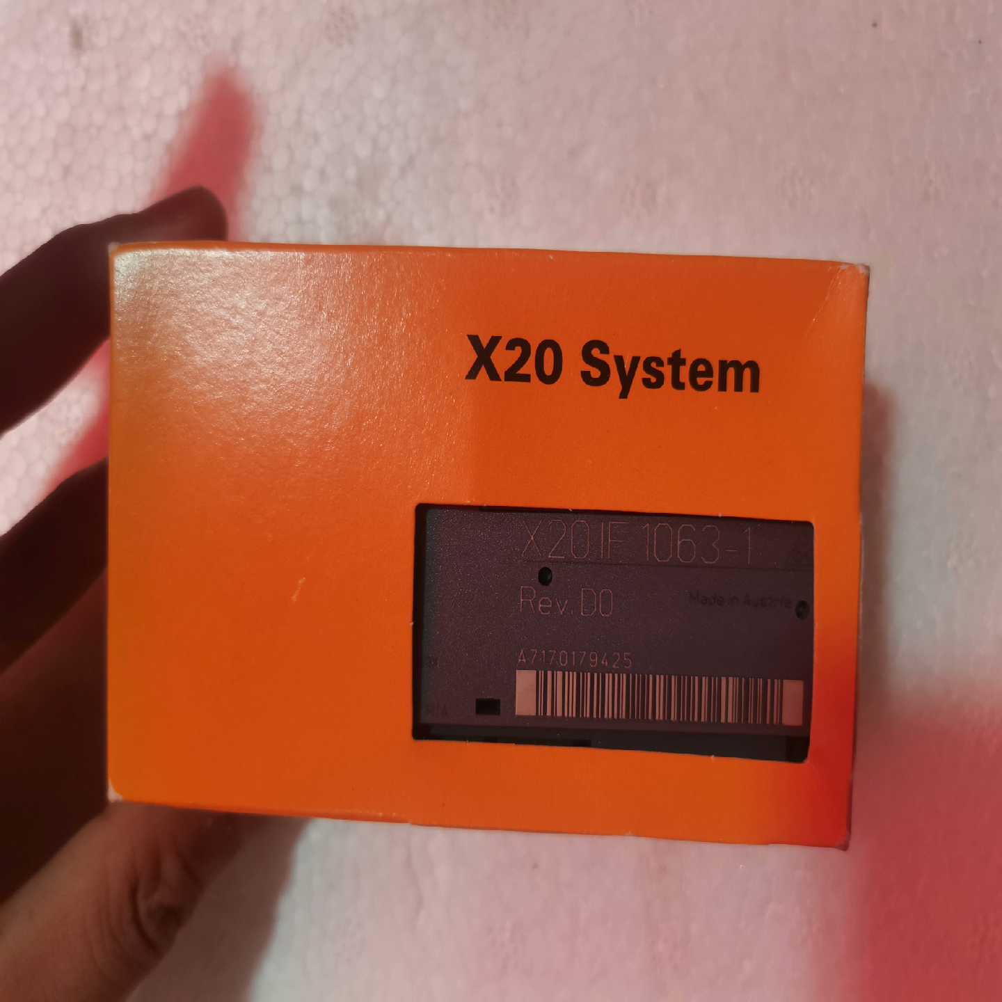X20IF1063-1，带包装，有看上的来，标为实询价
