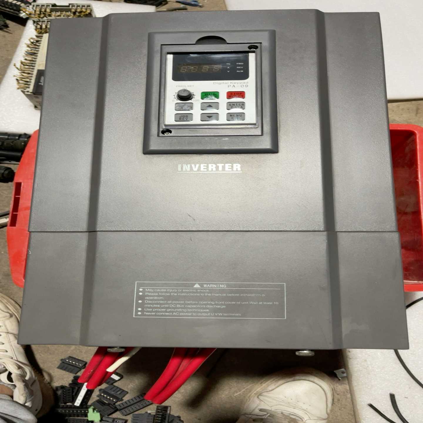 【星慕电子】安达变频器VFD2000 E4T0300B一台30千瓦