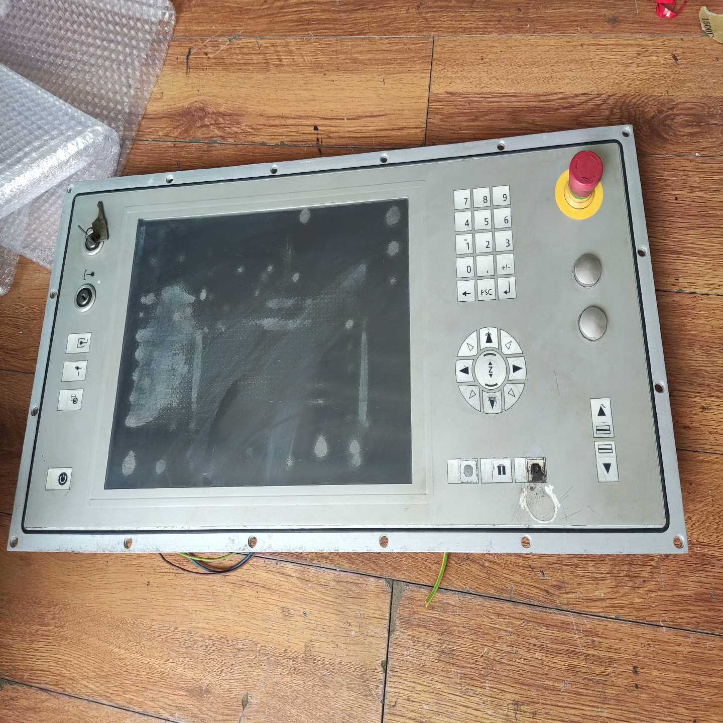 贝加莱触摸屏5AP980.1505-K15议价(通通配件）