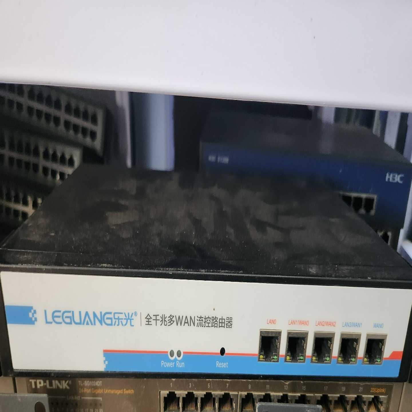 询价~乐光LG-RX200N流控路由器 h3C S16Gu千兆交换