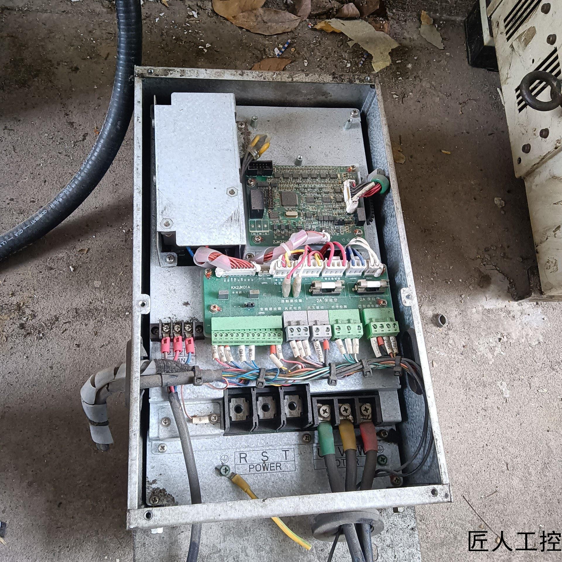 众辰变频器 22KW SP500T-22KY-4-P 拆机一议价商品