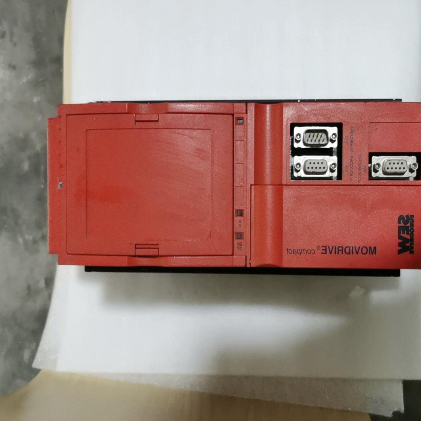 (工仔机械)SEW变频器 MCV41A0110-5A3-4-00