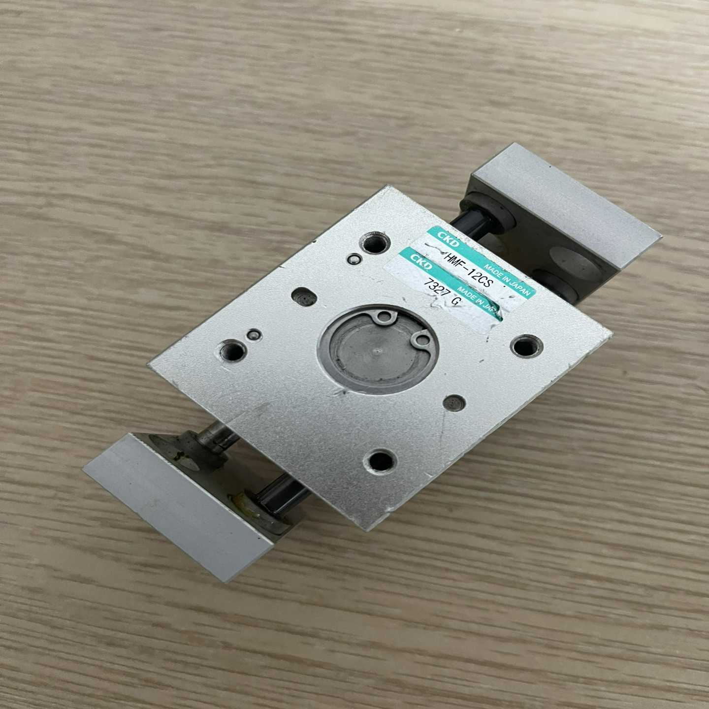 配件日本CKD气爪HMF-12CS原装议价