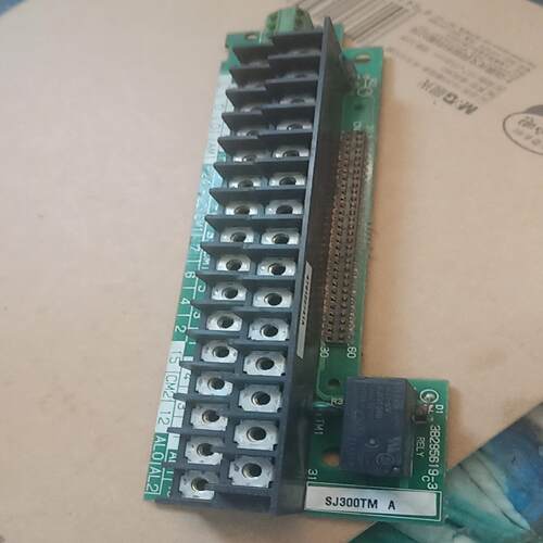 日立变频器SJ700端子排NSJ300TM/C，3B2956~询价