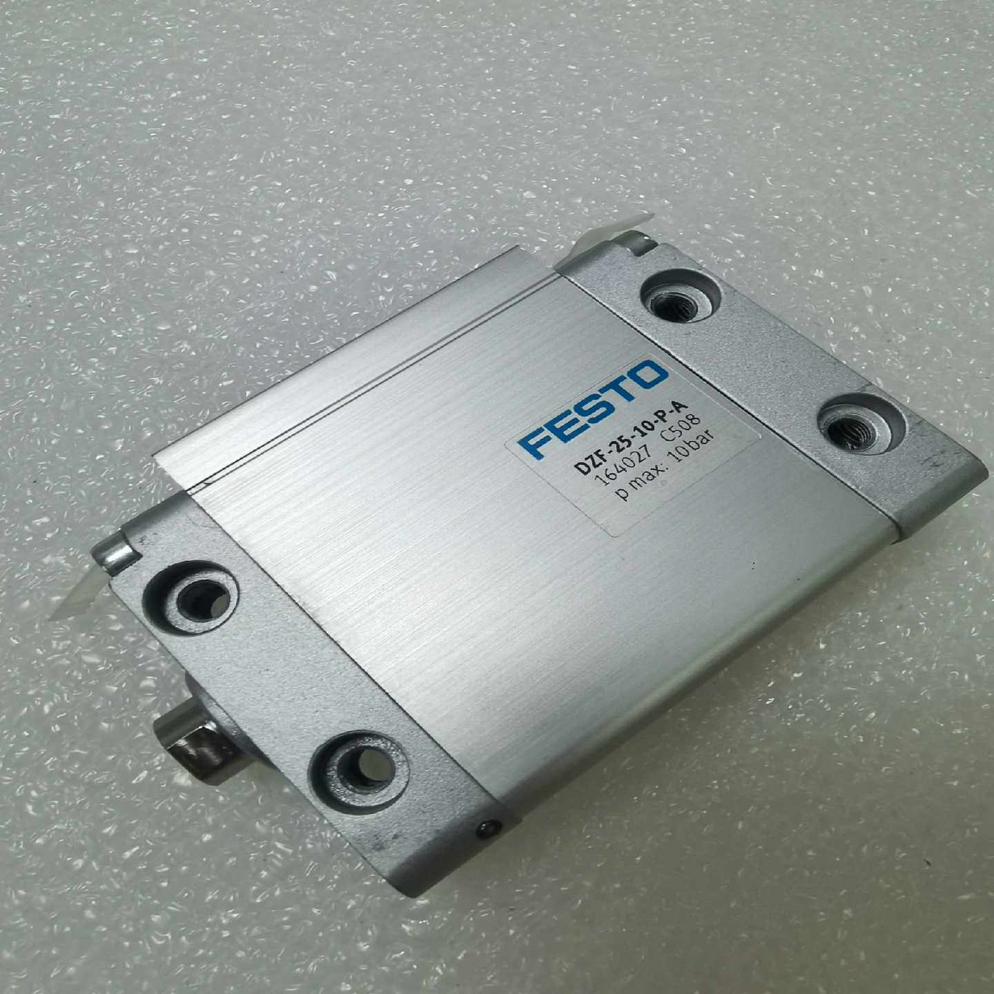 费斯托FESTO气缸，型号：DZF-25-10-P-A（16~询价
