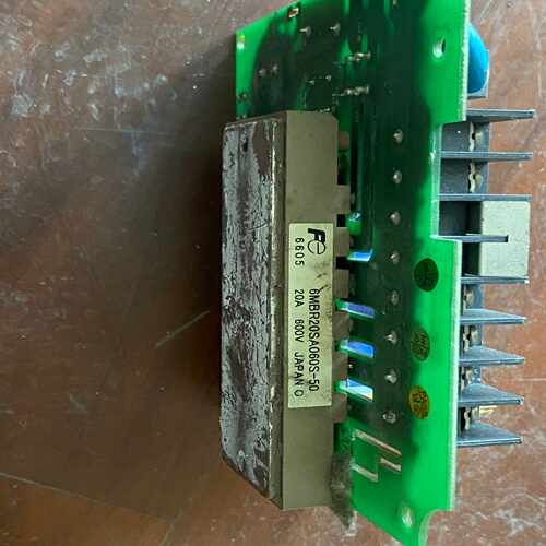 6MBR20SA060S-50 带LS板子一起发 模块。~询价
