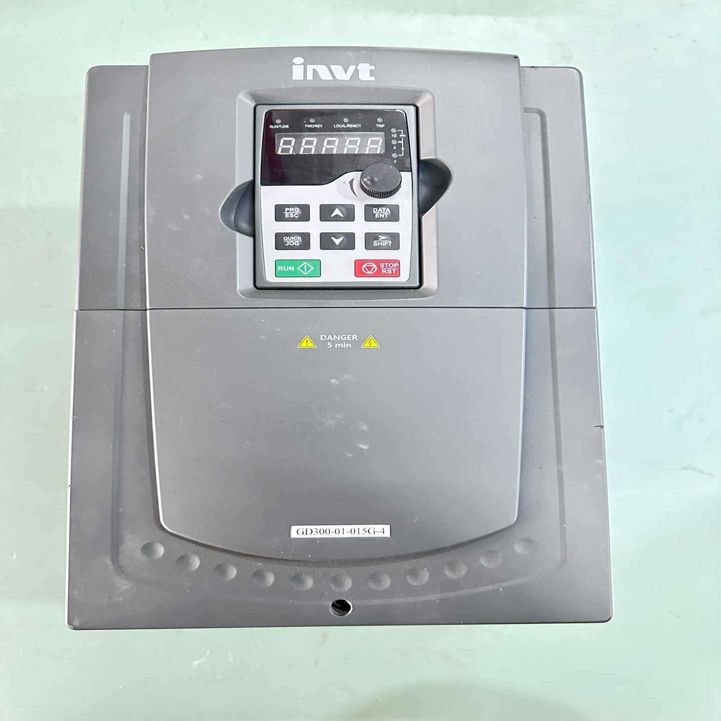 英威腾GD300-01-015G-4 15KW 380V 成【鑫鑫商铺】