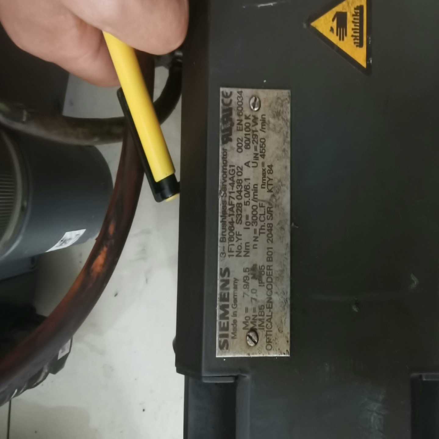 询价拍~1FT6064-1AF71-4AG1伺服电机