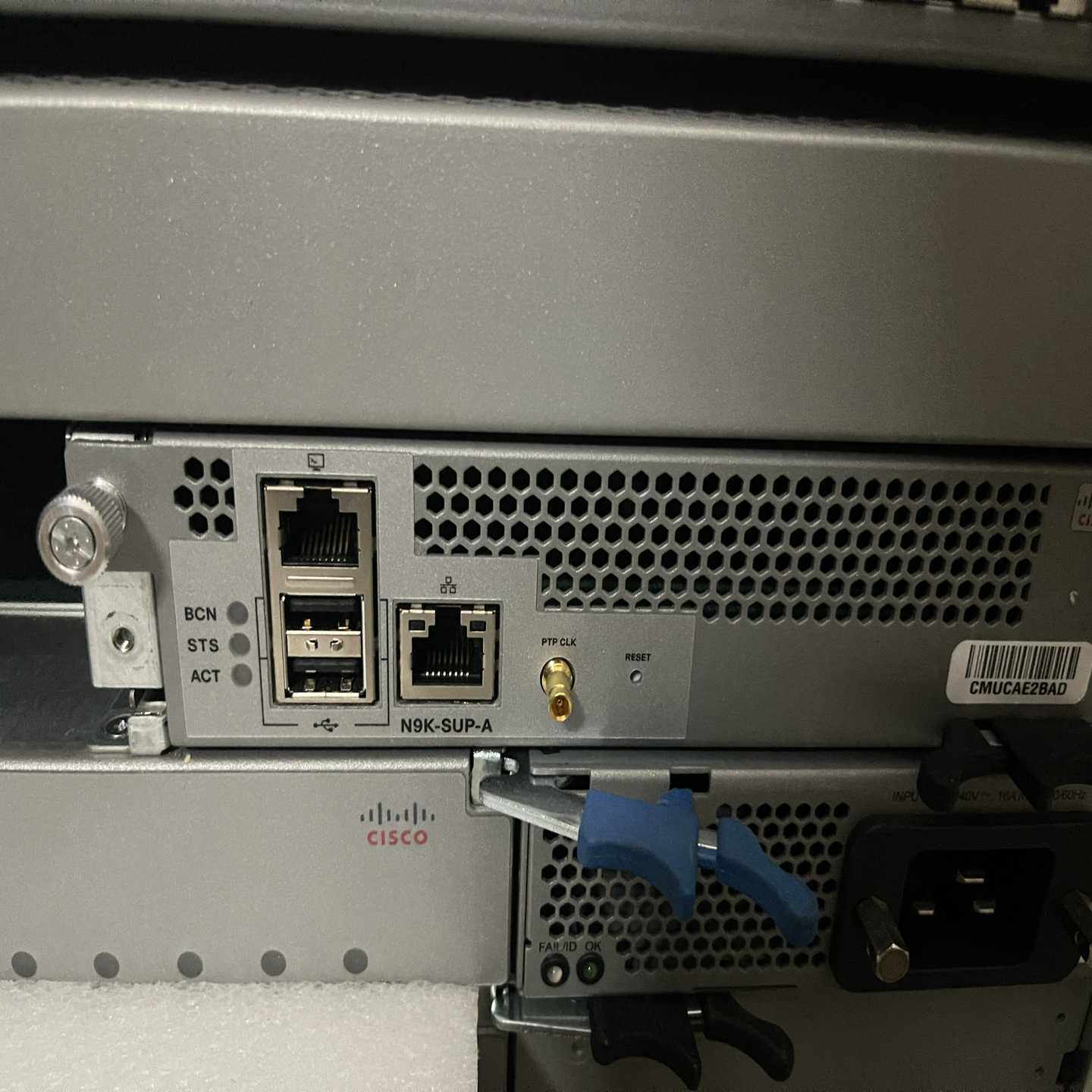 C9300-48T-A 思科千兆48口交换机 全新行货未拆封