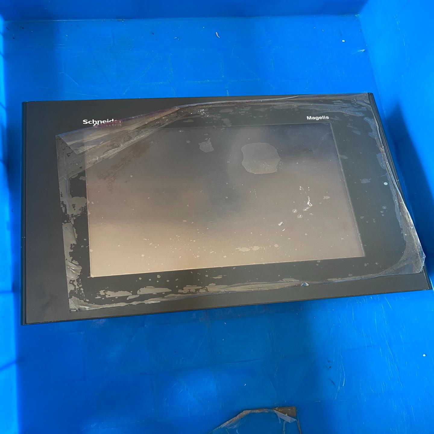 触摸屏，型号XBTGT5230，实物图成色如图，开机询价