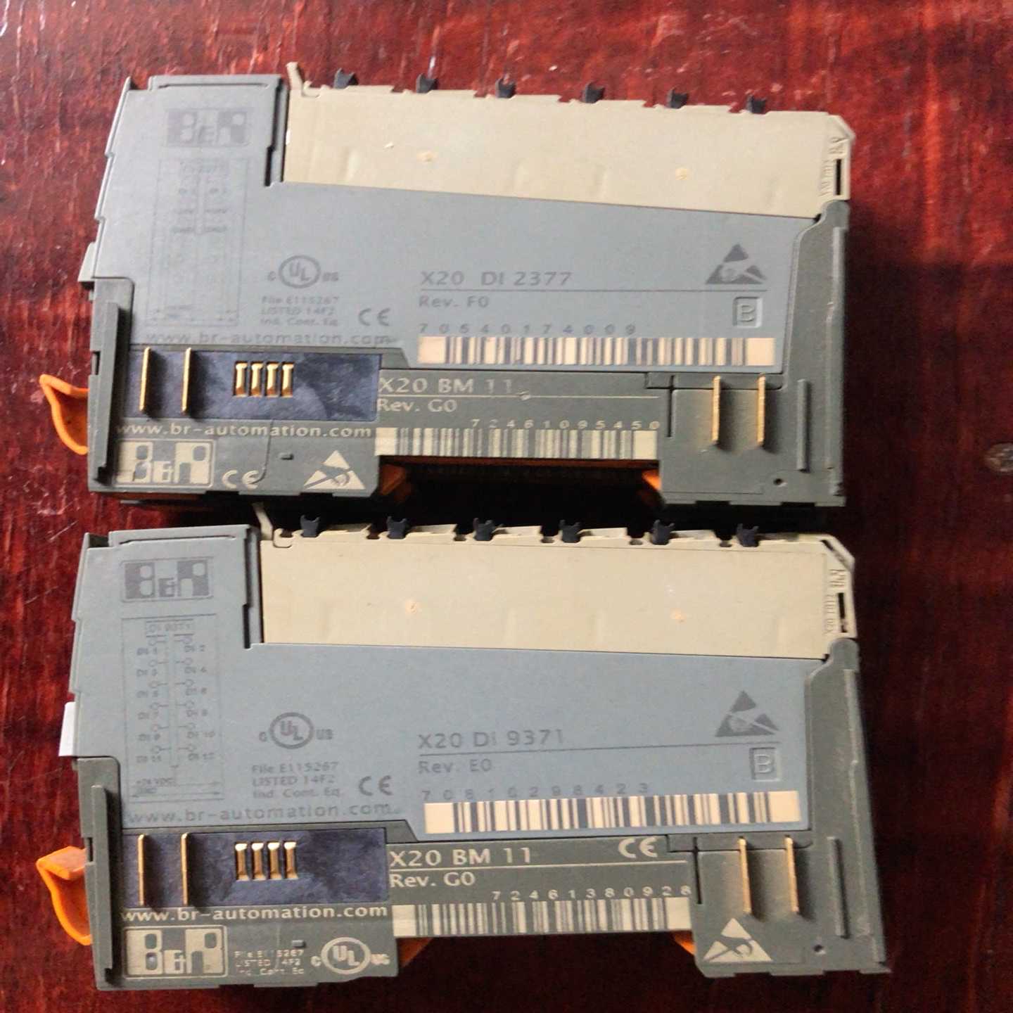 模块X20DI9371/2个个件询价