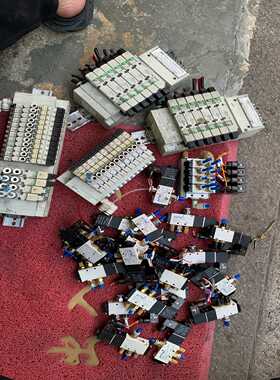 询价~4GB229-A2N，CKD电磁阀四组350。