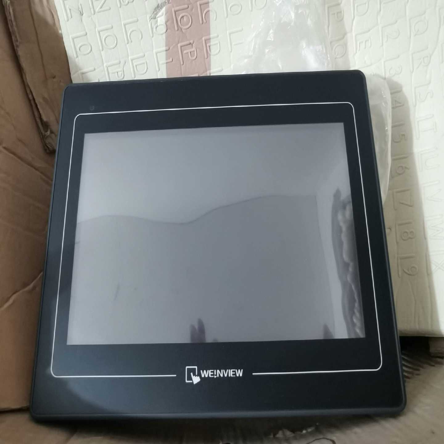 (霸霸电子)MT6100i v5wv  维纶触摸屏