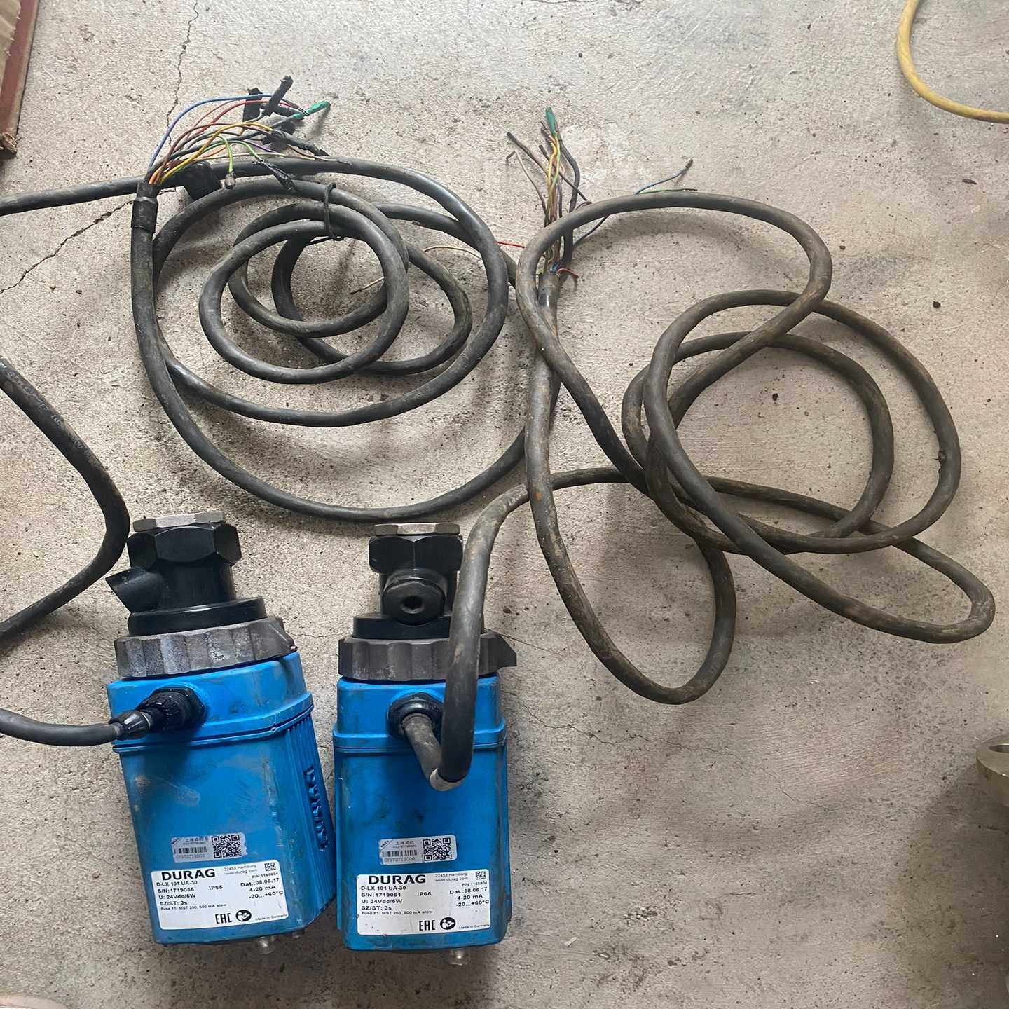 德国火检DURAG D-LX 101 UA-30，功能未知，（佳毅工控）