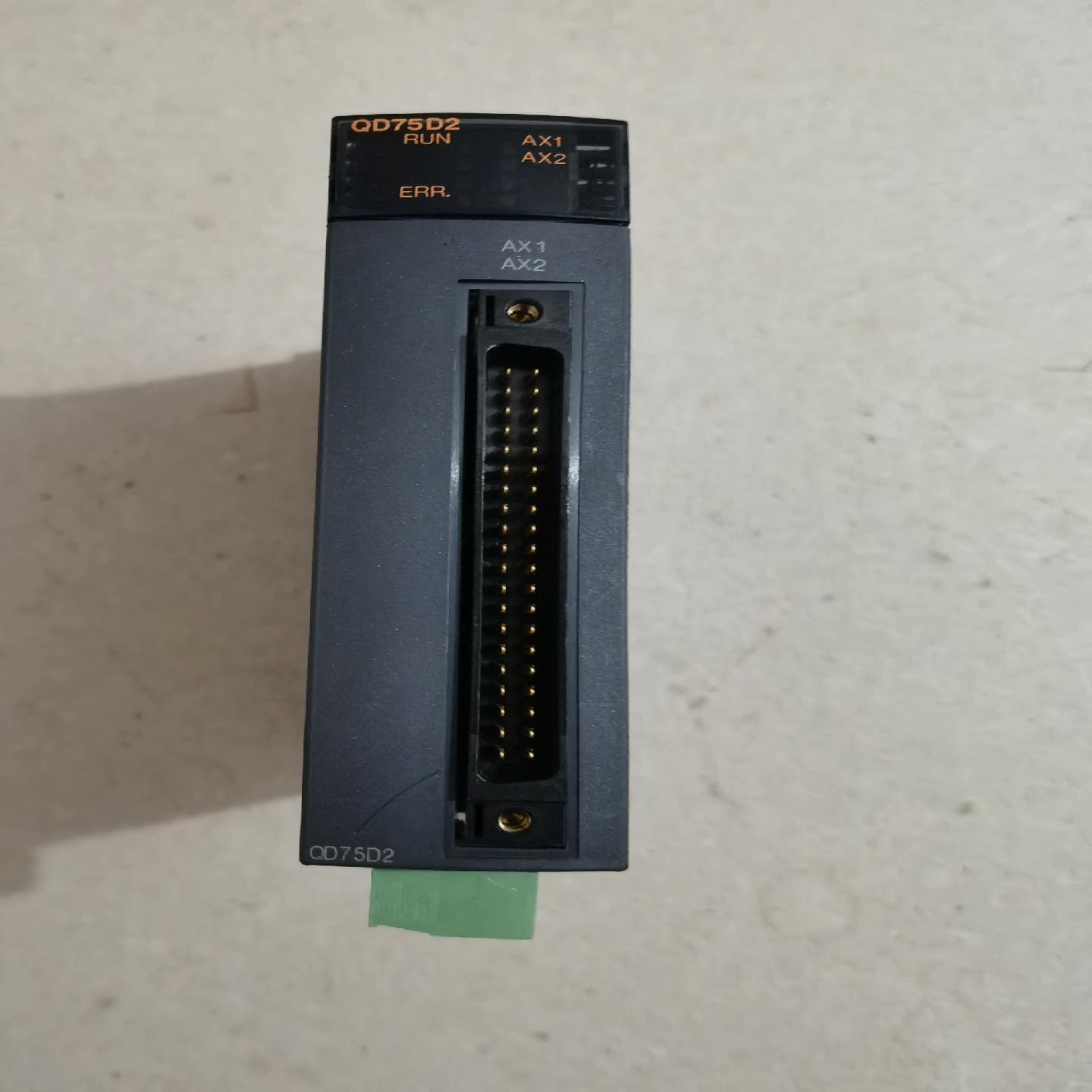 MITSUBISHI 三菱PLC QD75D2定位模块,成色【鑫鑫商铺】