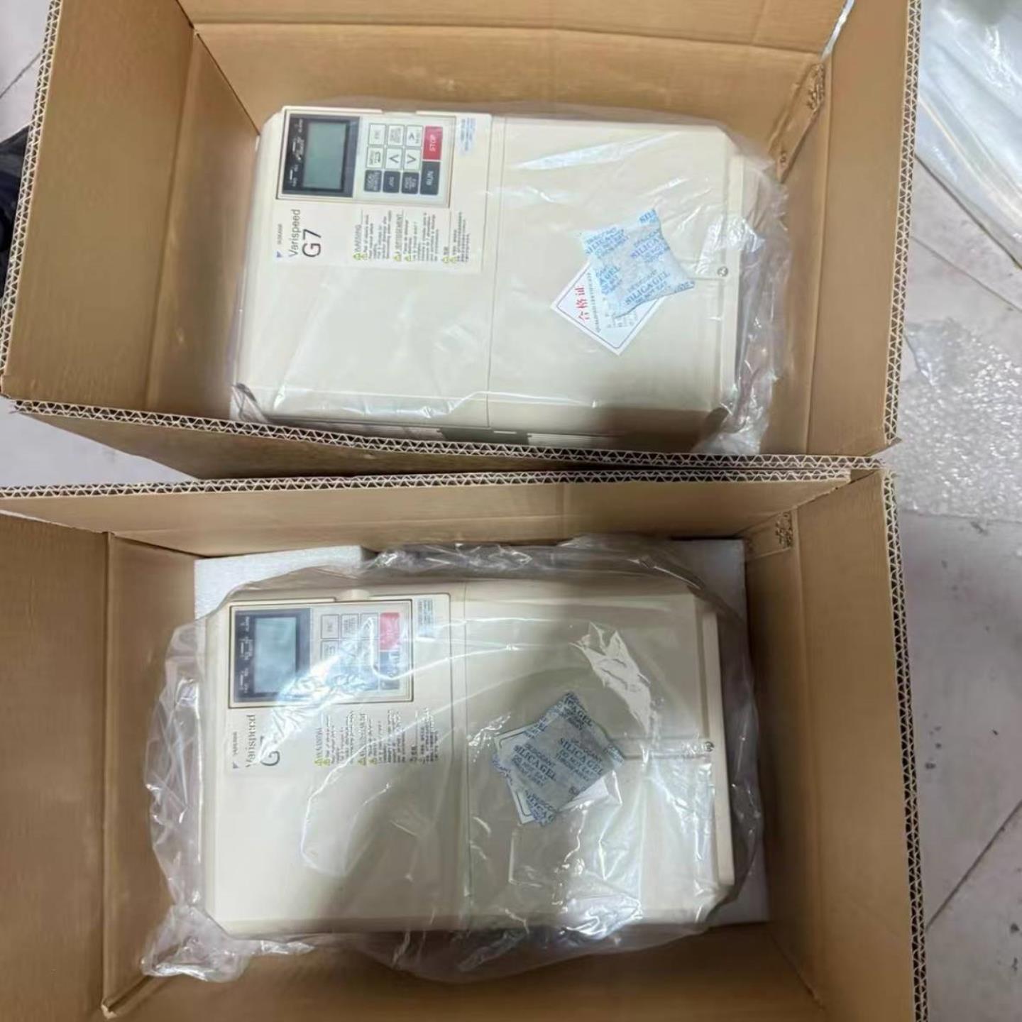 配件CIMR-G7B42P2 CIMR-G7B43P7 安川变频器现货包邮咨询议价议价