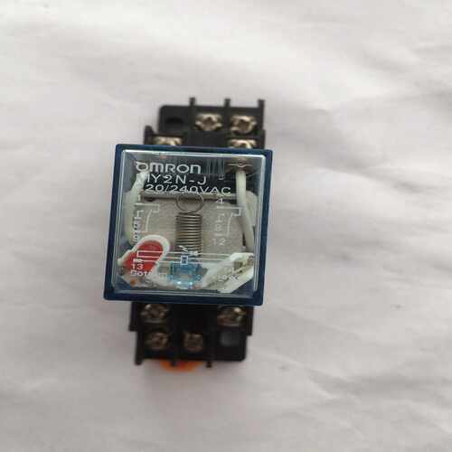 Omron/继电器，PYF08A底座，MY2N-J22~询价