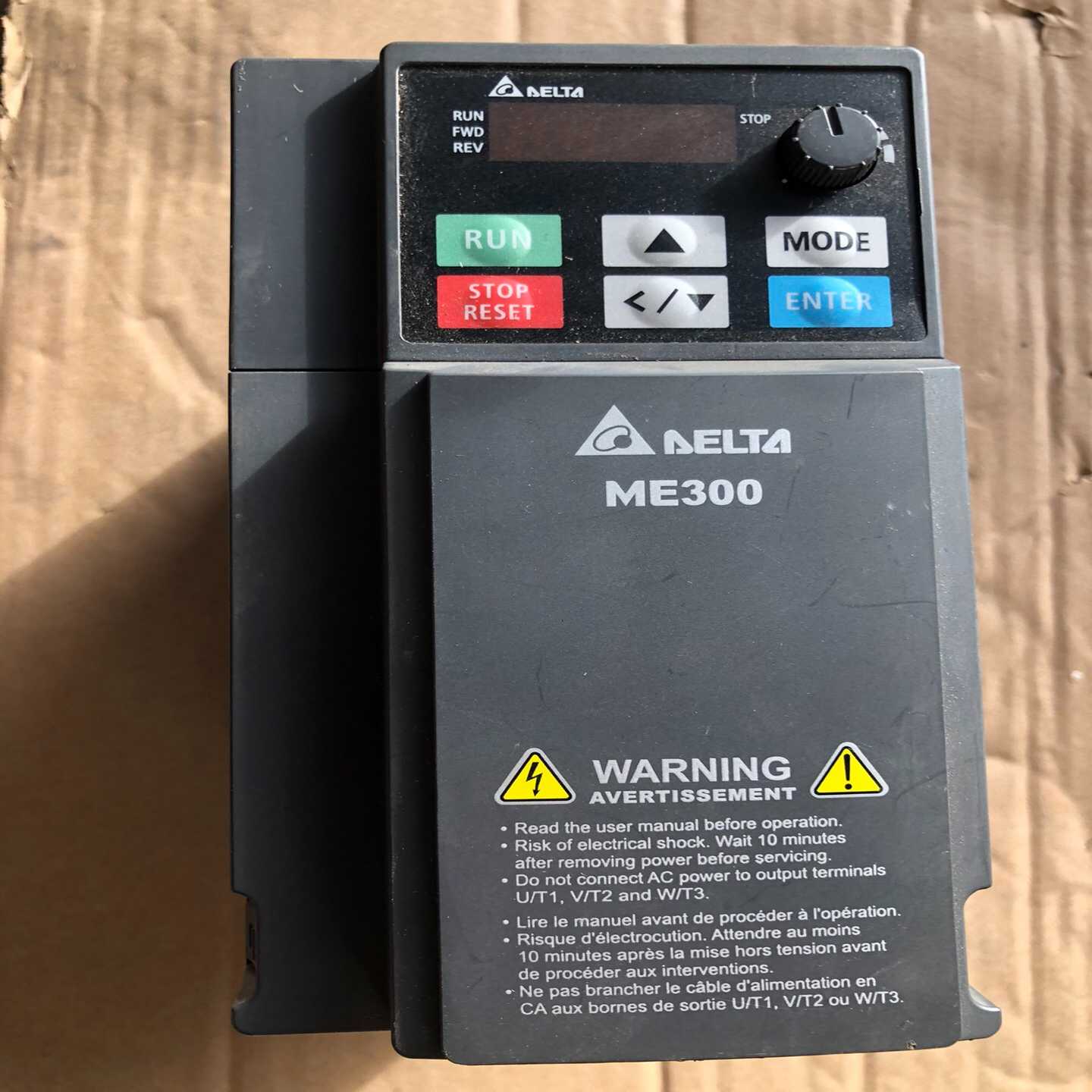VFD7A3ME43ANNGA台达变频器3KW,成色还不错,~询价