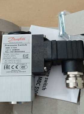 丹佛斯压力开关061B000666原厂带包装拍前询价