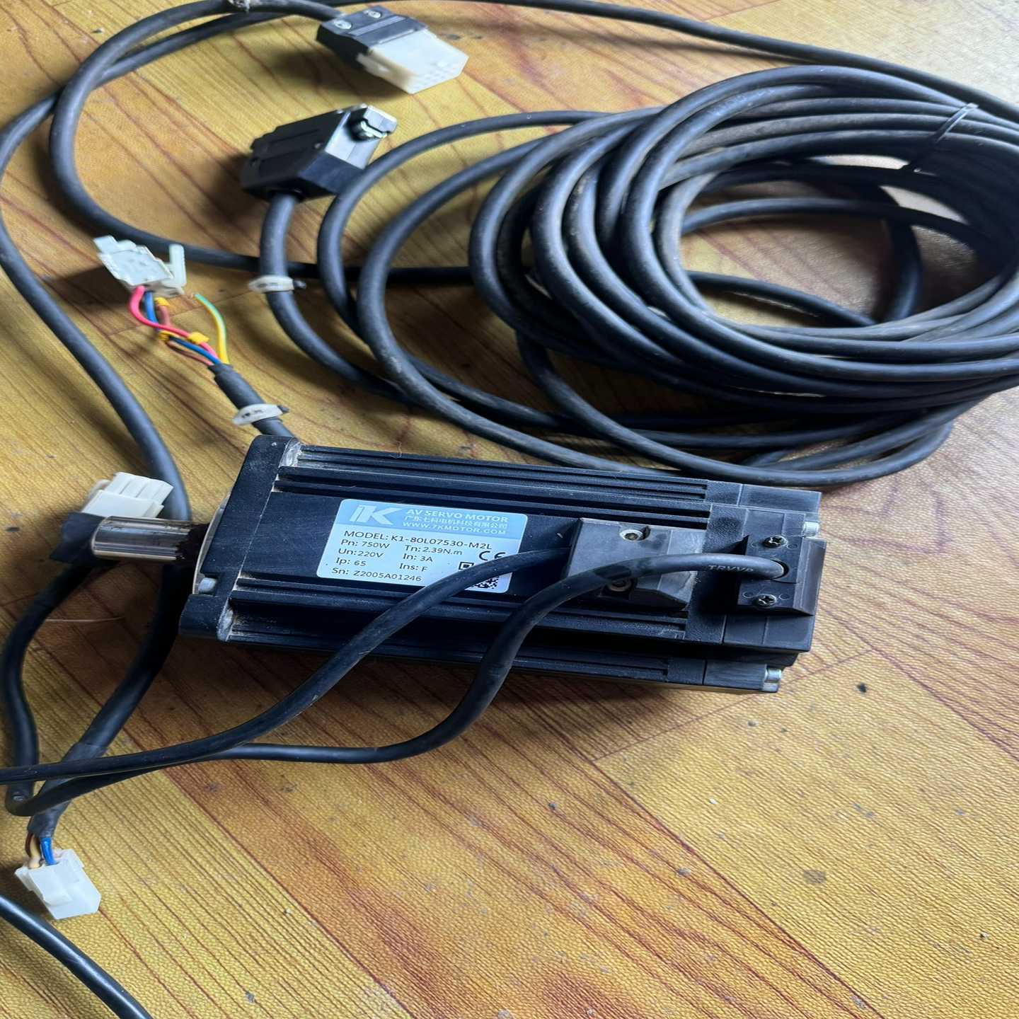 议价广东七科伺服电机型号：K1-80L07530-m2L，轴上有现货/维C修