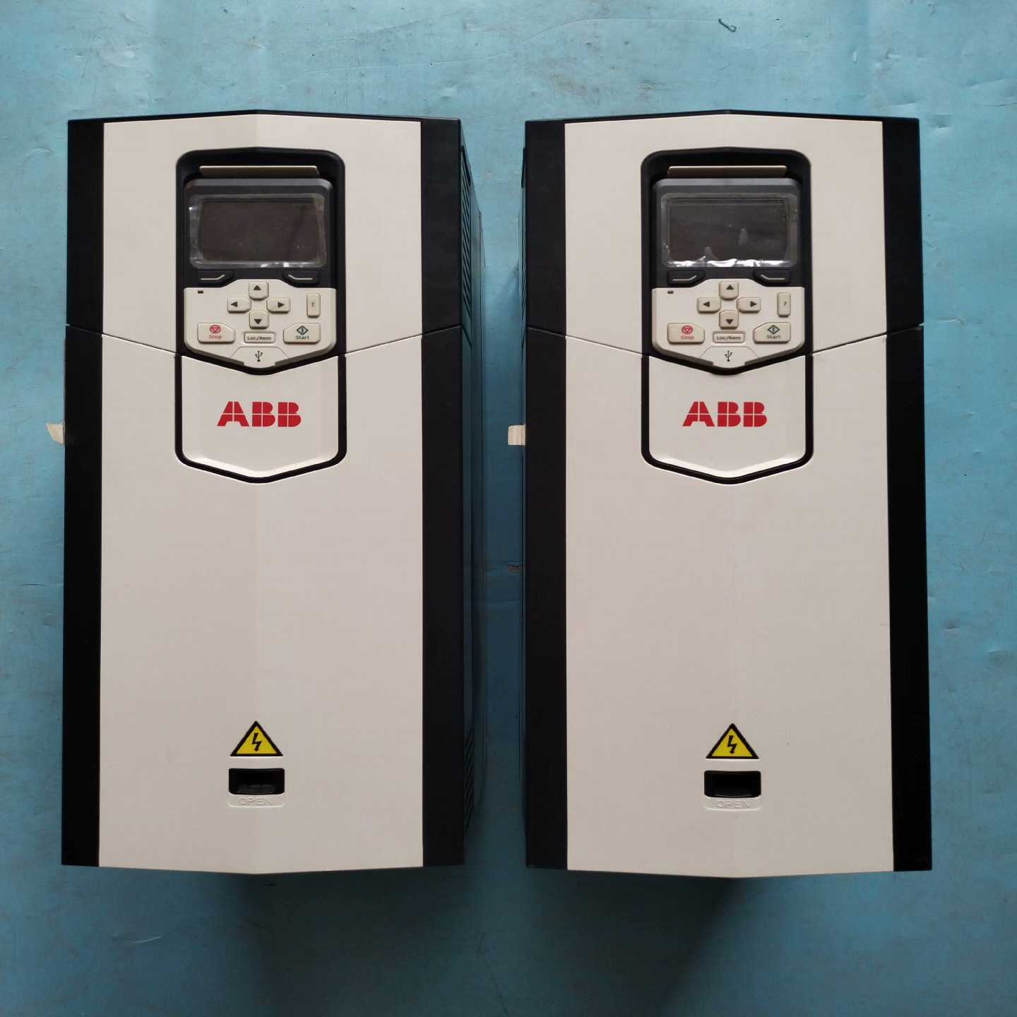 #变频器三相380vabb变频器ACS880-01-045A【鑫鑫商铺】