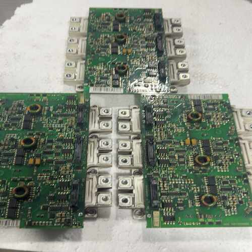 英飞凌 FS300R17KE3 模块 AGDR-76C~询价
