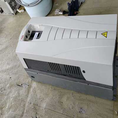 MIG50Q7CSA0X 2个  MIG75Q7CSB1X（电子设备）