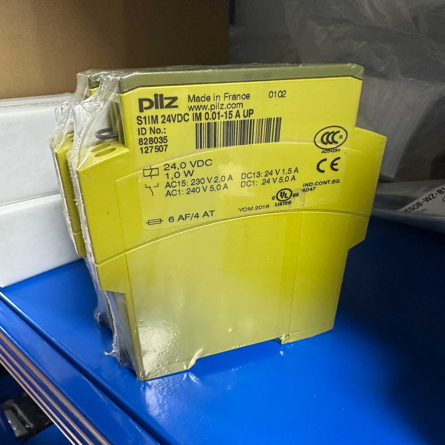 皮尔兹828035安全继电器S1IM 24VDC IM 0.~询价
