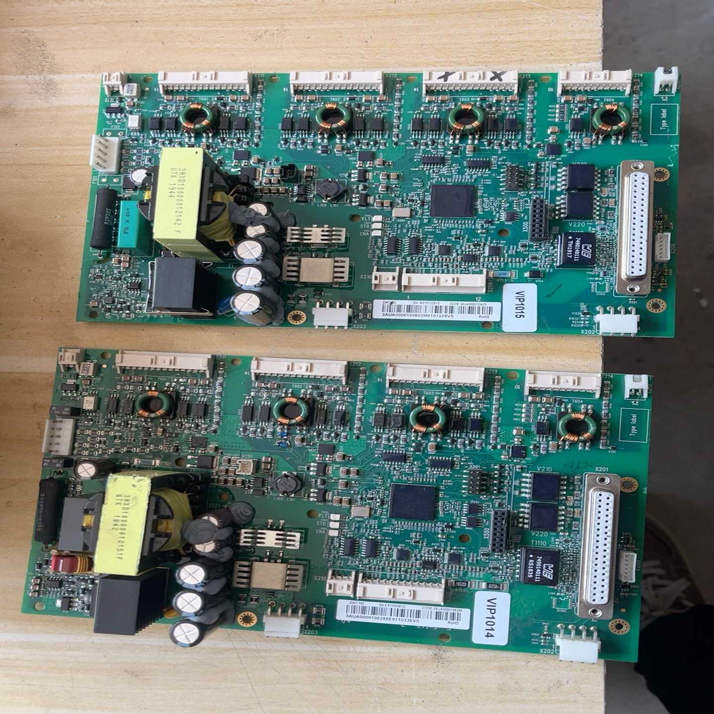 询价ABB驱动板ZINT-792。~可接维修