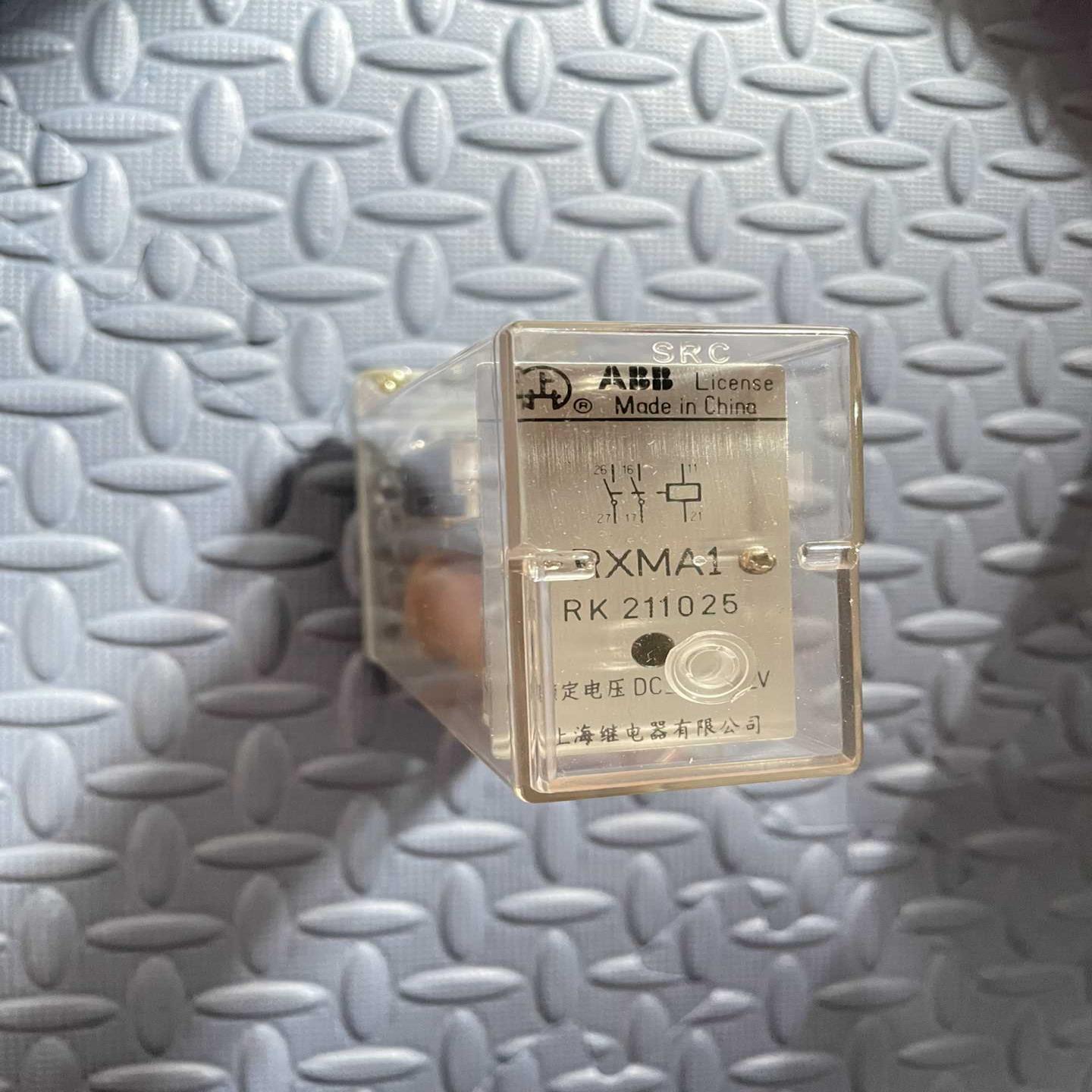 ABB 中间继电器RXMA1-RK 211025 220V(嚷嚷电子）
