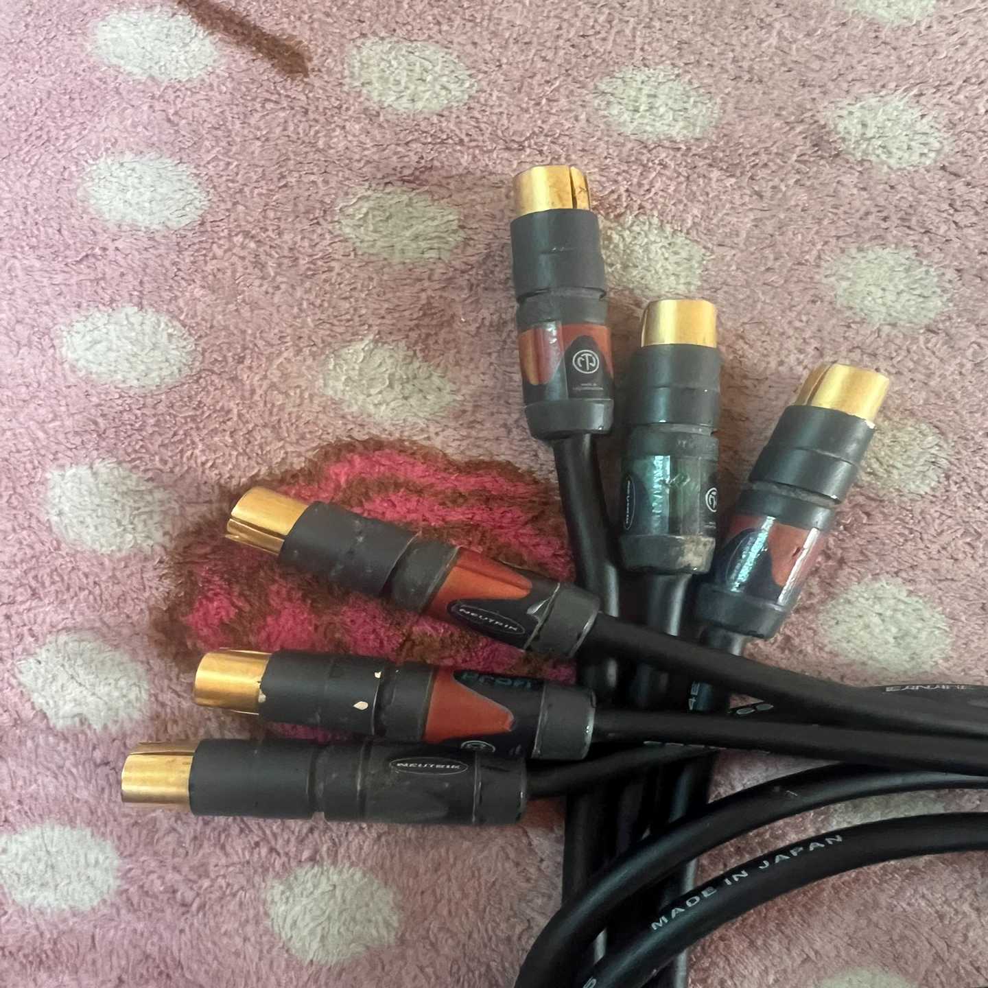 询价~(价)NEUTRIK 镀金RCA  佳耐美线L-4E6S