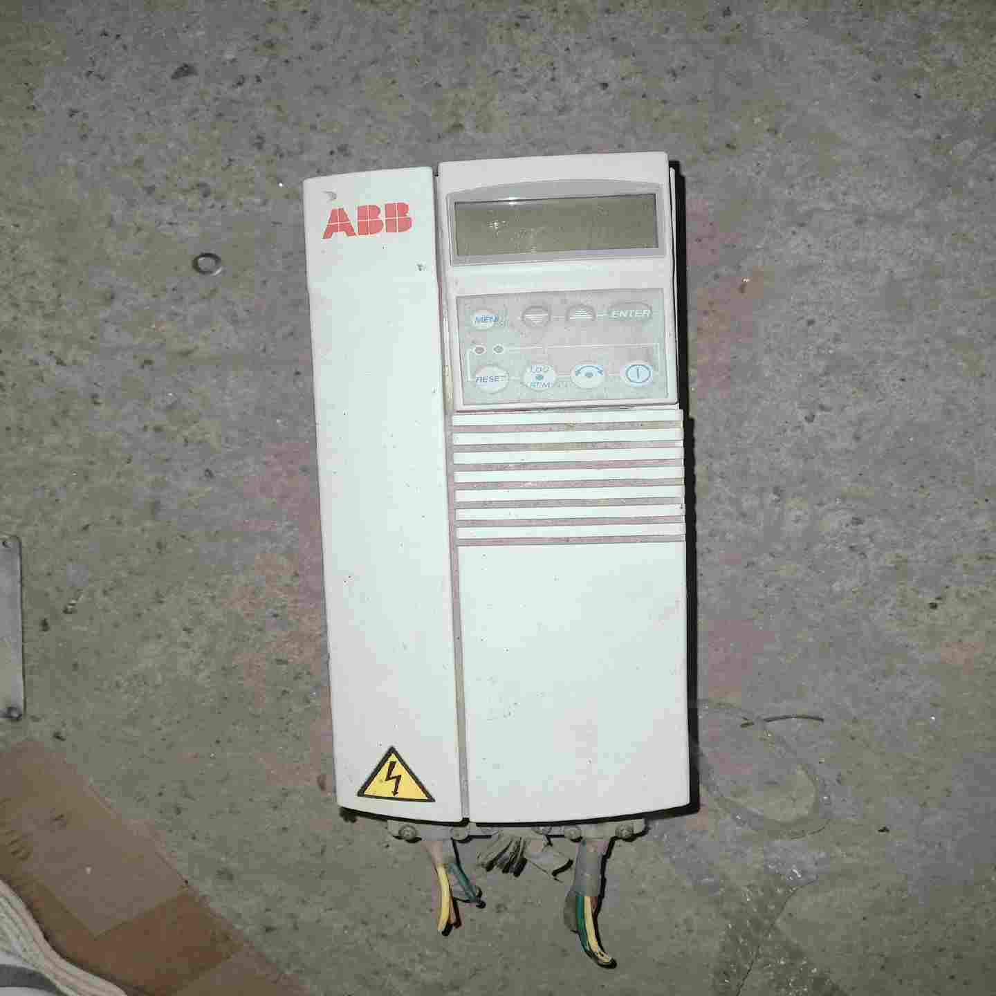 ACS401000632，ABB变频器，280元。拆机包好，一议价商品