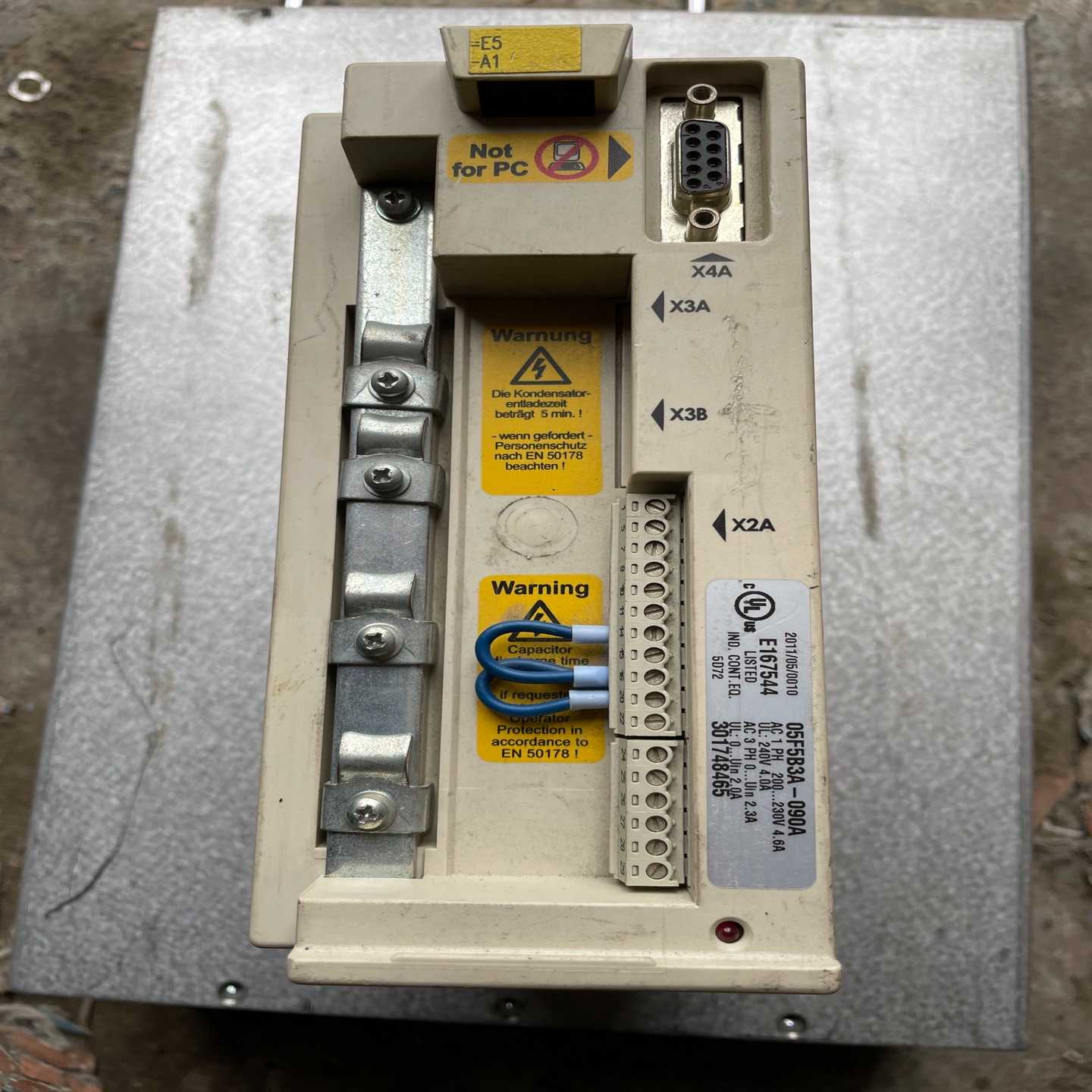 (工仔机械）科比变频器 05F5B3A-090A 0.37KW