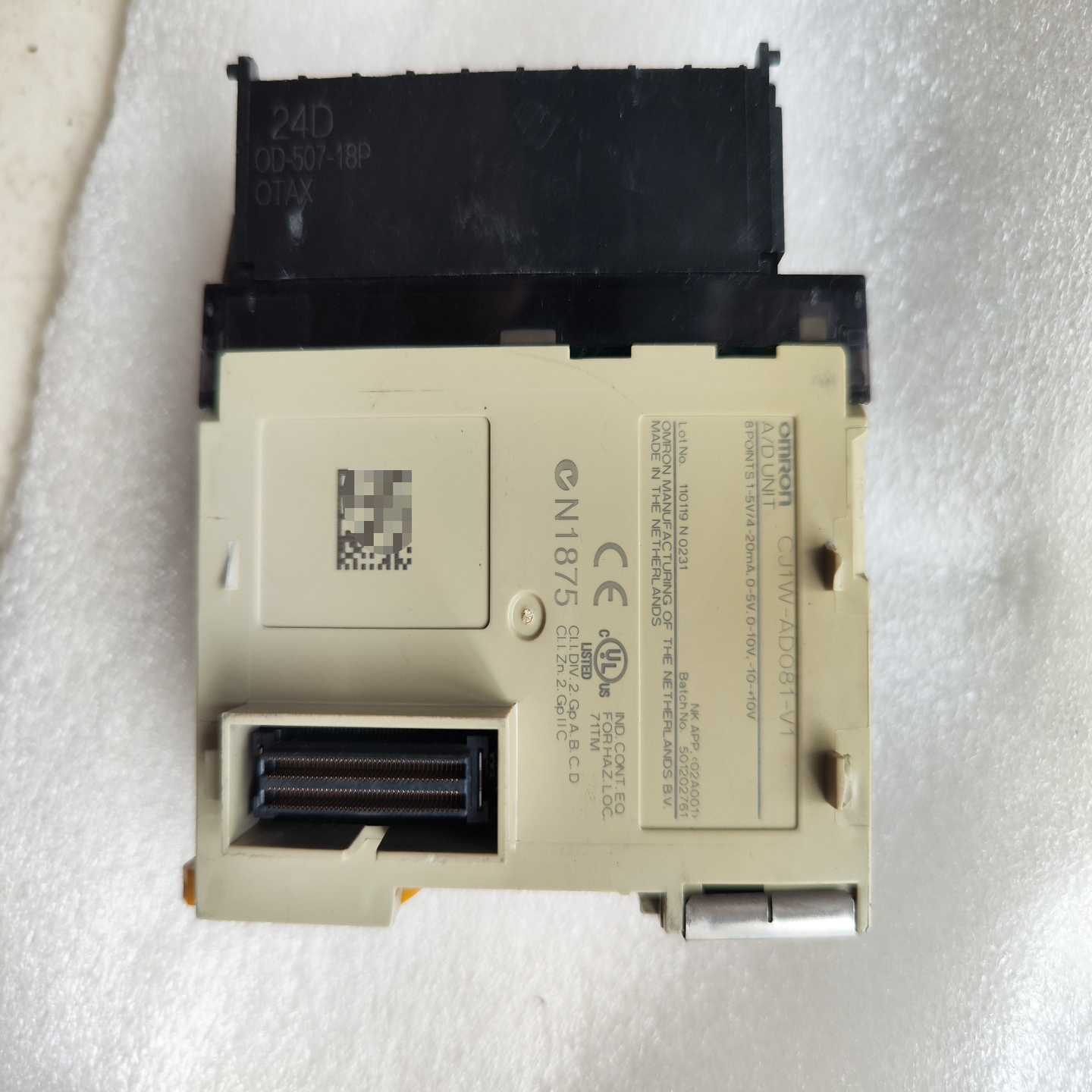 CJ1W-AD081-V1 外观实物图拍摄 功能~询价