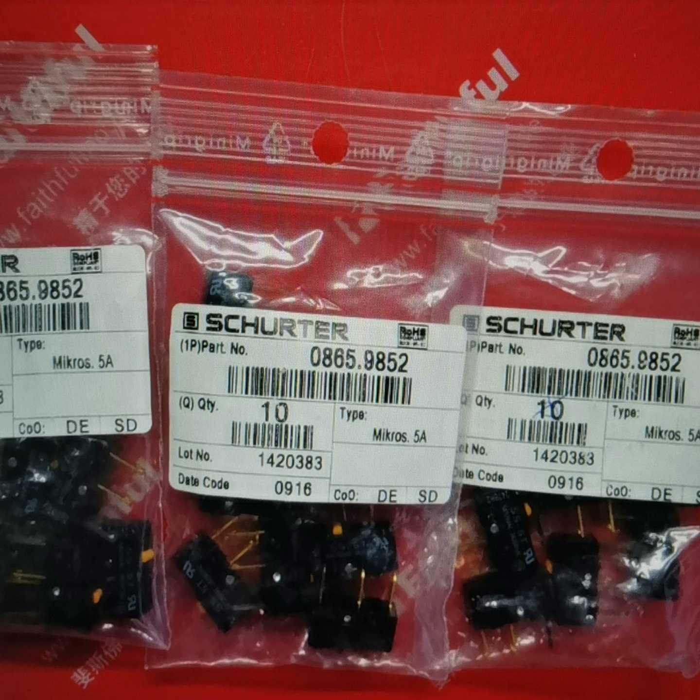 询价OmronSS-5T欧姆龙全新微动开关5A125VAC