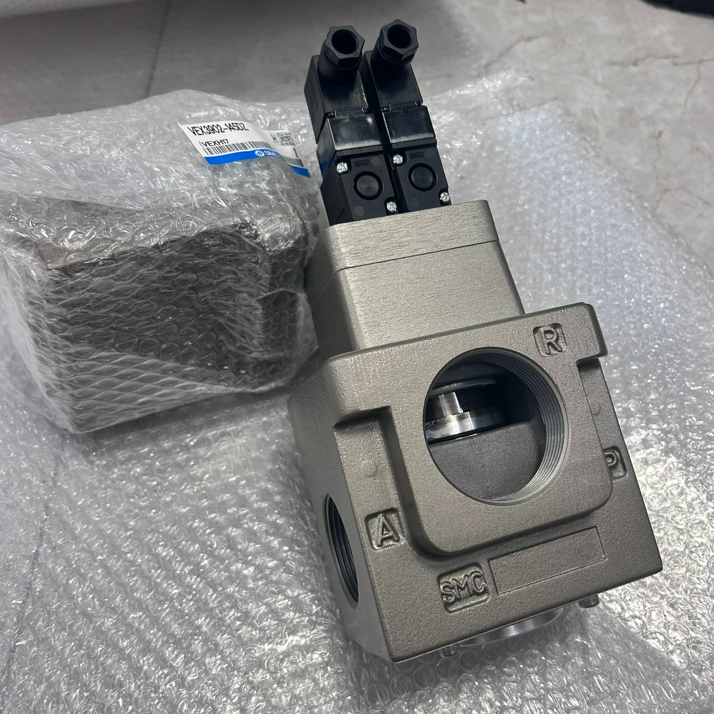 （请询价）SMC全新原装VEX3902-145DZ特价出。议价